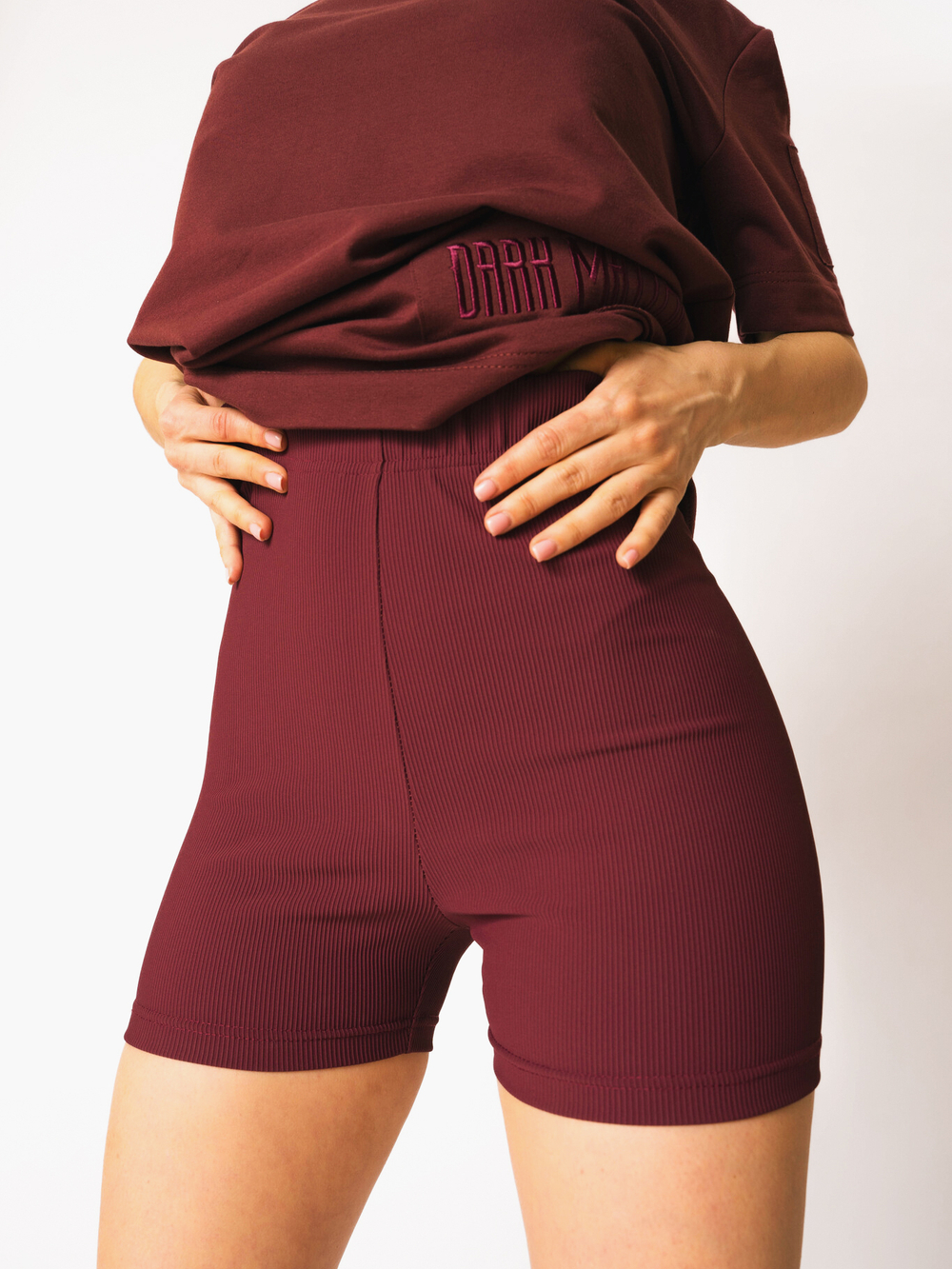 Proxima short by Vaarga шорты женские DARK MATTER CAPSULE (Бордо)