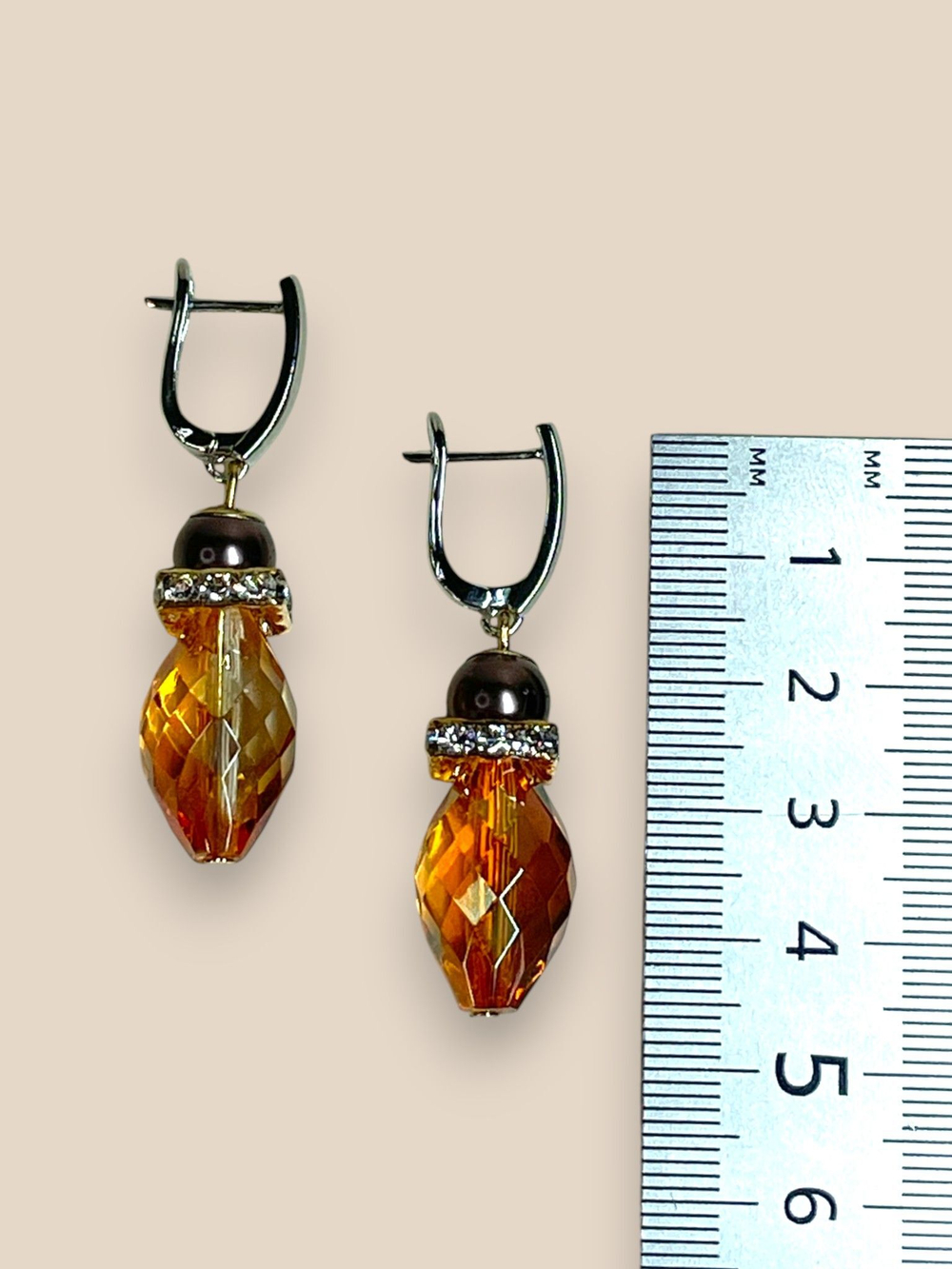 Серьги с английским замком