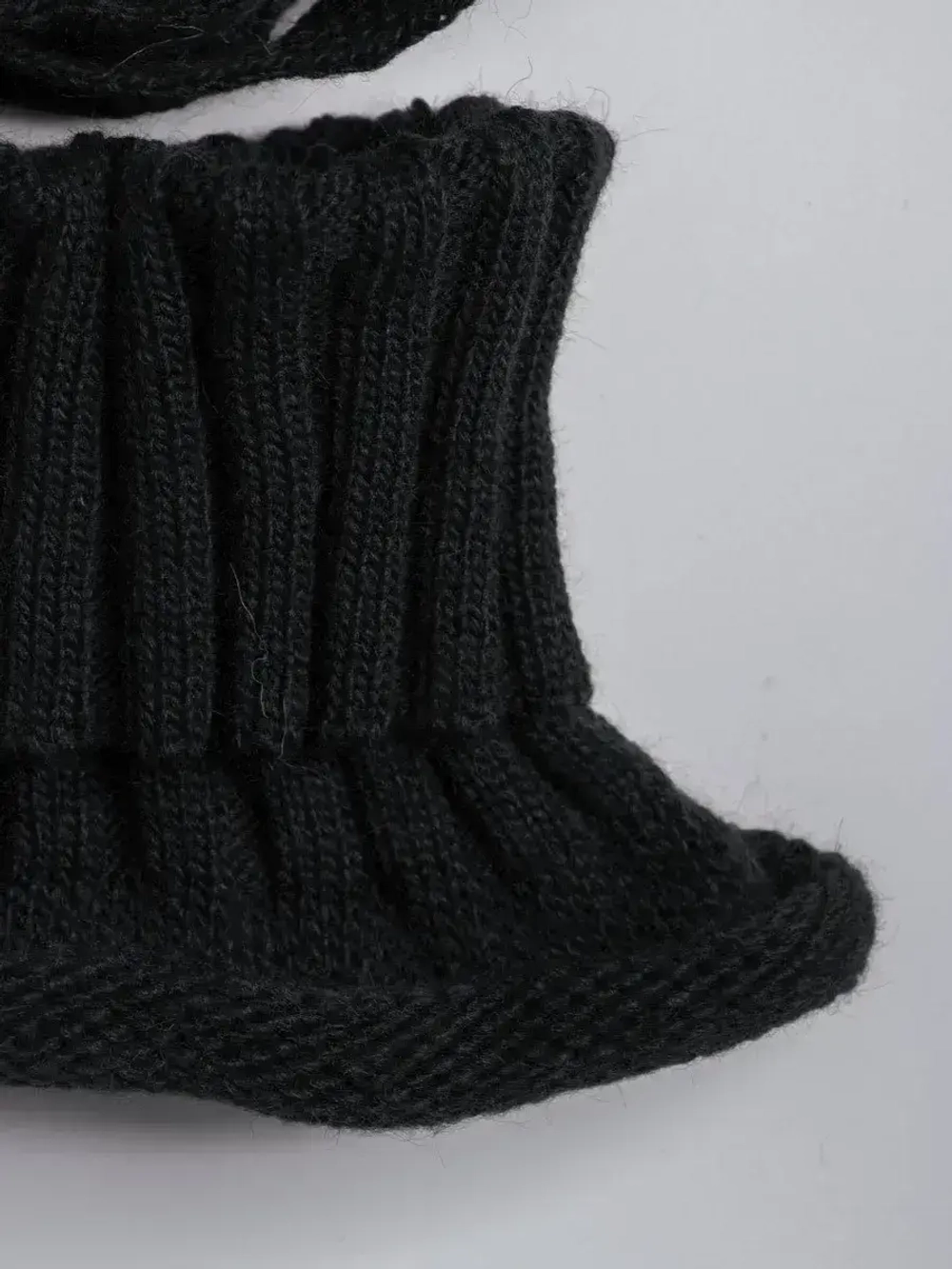 Зимняя шапка для девочки и снуд