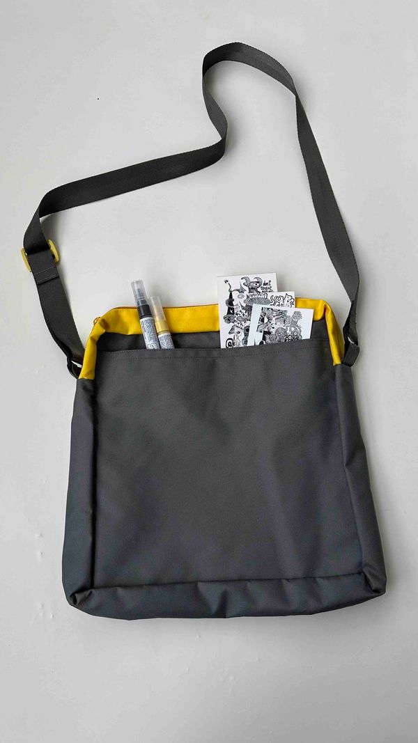 Сумка Мессенджер L желто-серая - фото 2