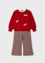 пуловер с укороченными брюками