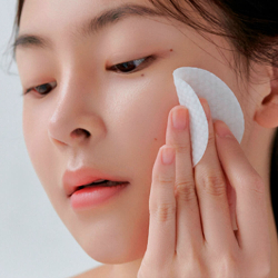 Celimax Ji Woo Gae Cica BHA Blemish Toner Pad пилинг-пэды для проблемной кожи с кислотами (10шт)