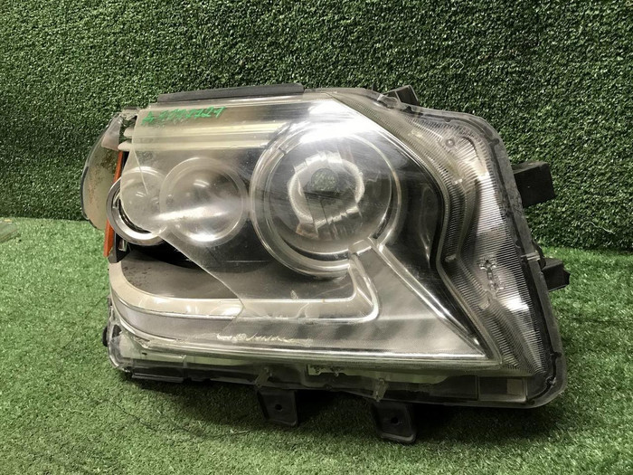 Битая Фара правая Lexus GX 2 (2013-2019) LED