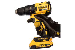 DeWalt, DCD777L2T, Дрель-шуруповерт аккумуляторная 18 В, шт