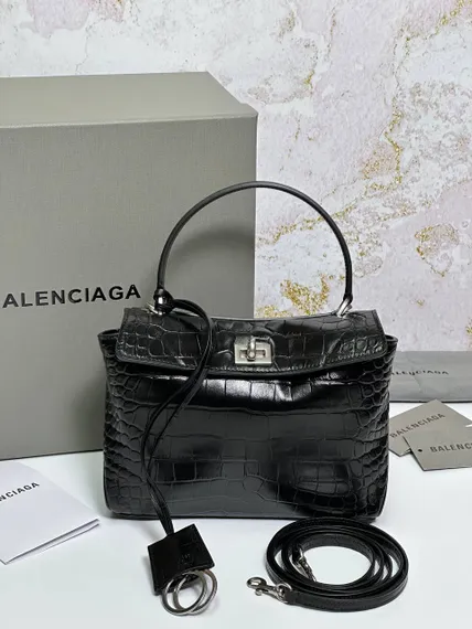 BALENCIAGA RODEO HANDBAG с крокодиловым тиснением, черная