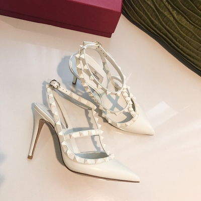 Valentino Rockstud Pumps 10 cm