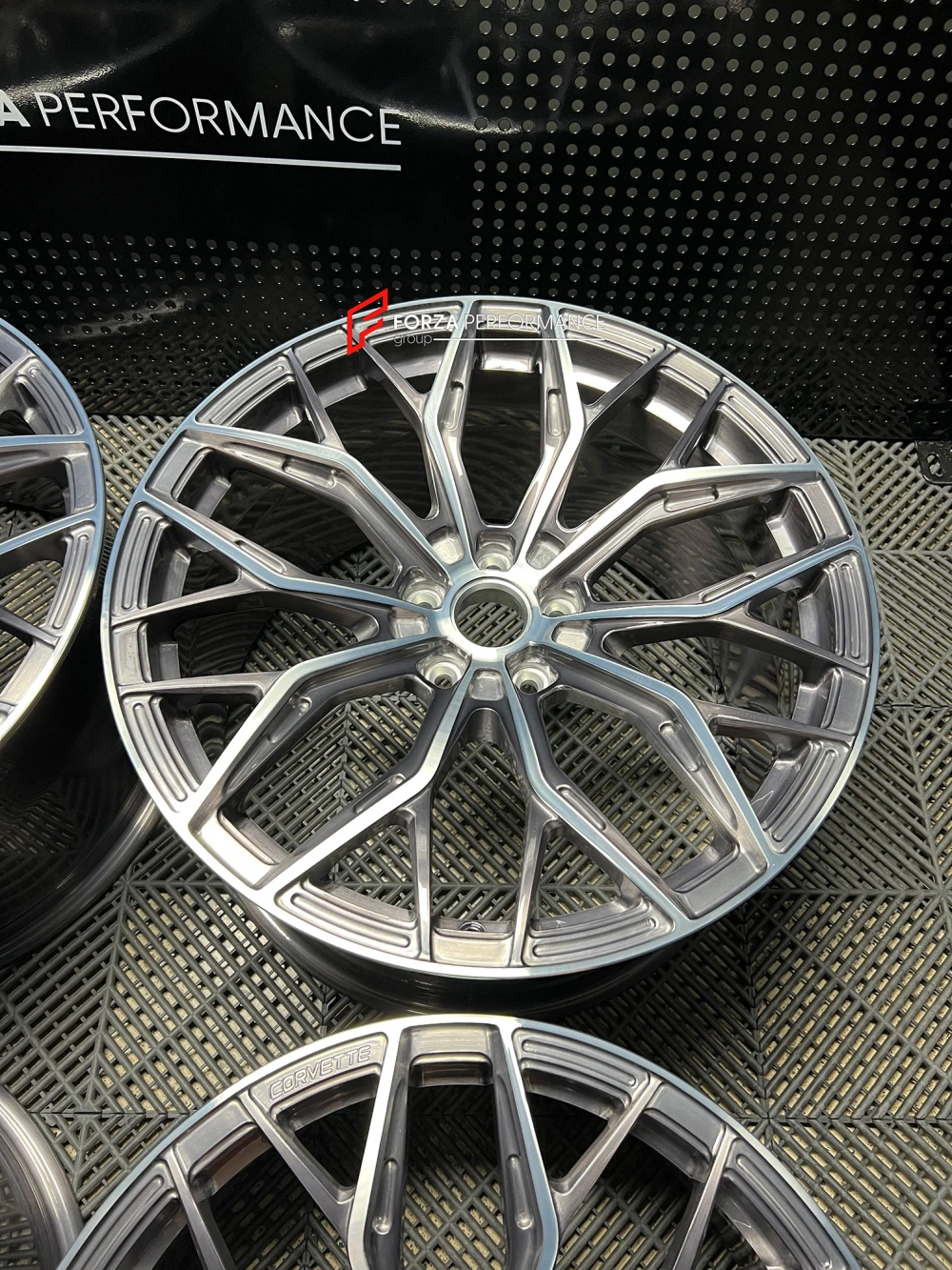 КОВАНЫЕ ДИСКИ ДЛЯ CHEVROLET CORVETTE STINGRAY C8 Шевроле Корвет