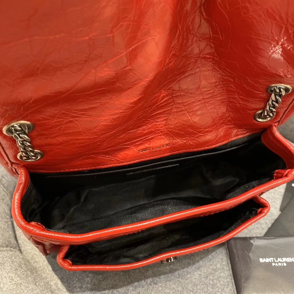 Yves Saint Laurent Niki 22 cm