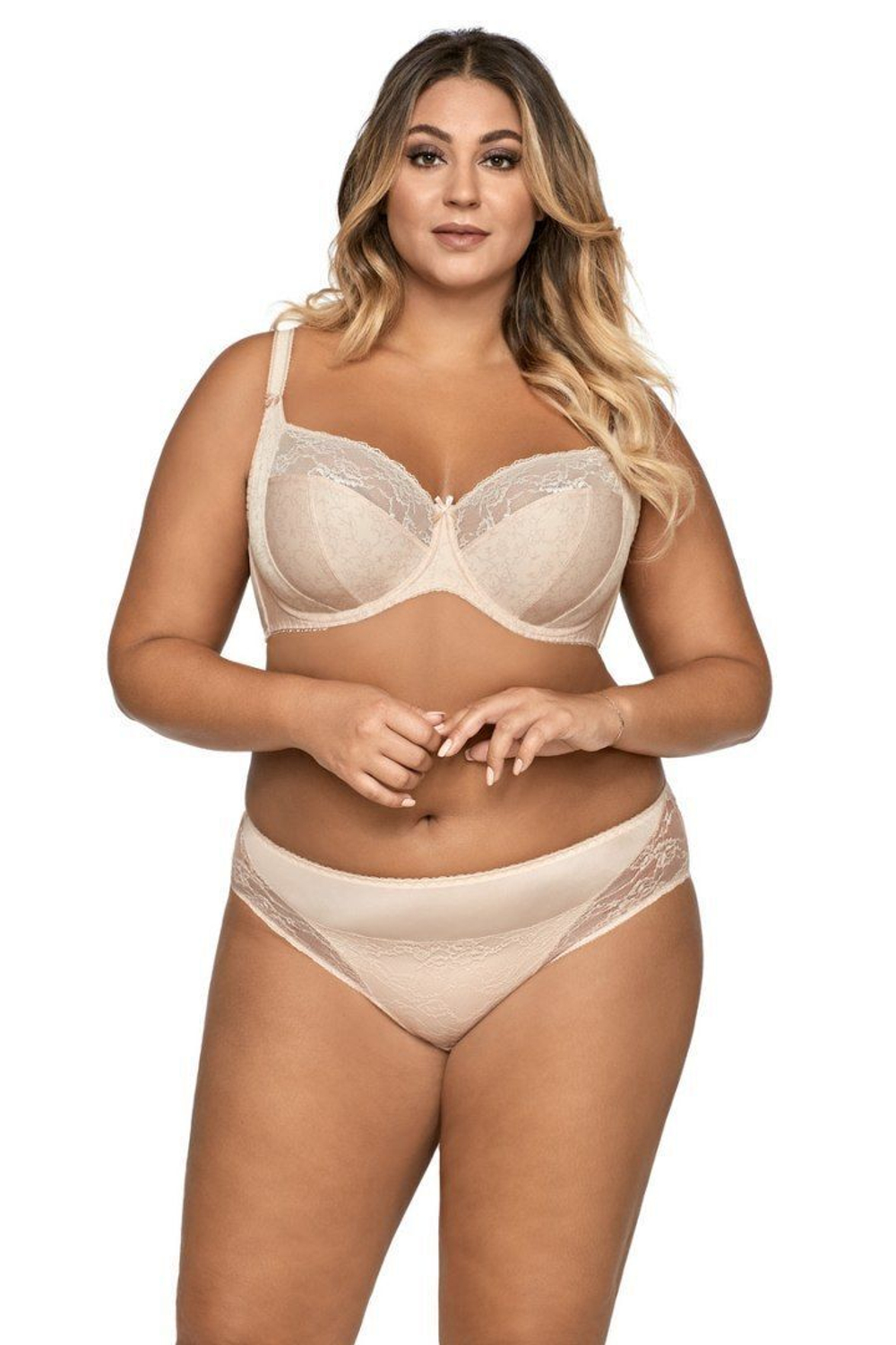 Бежевые трусики-стринги с кружевом (Размер: L) (Цвет: бежевый)