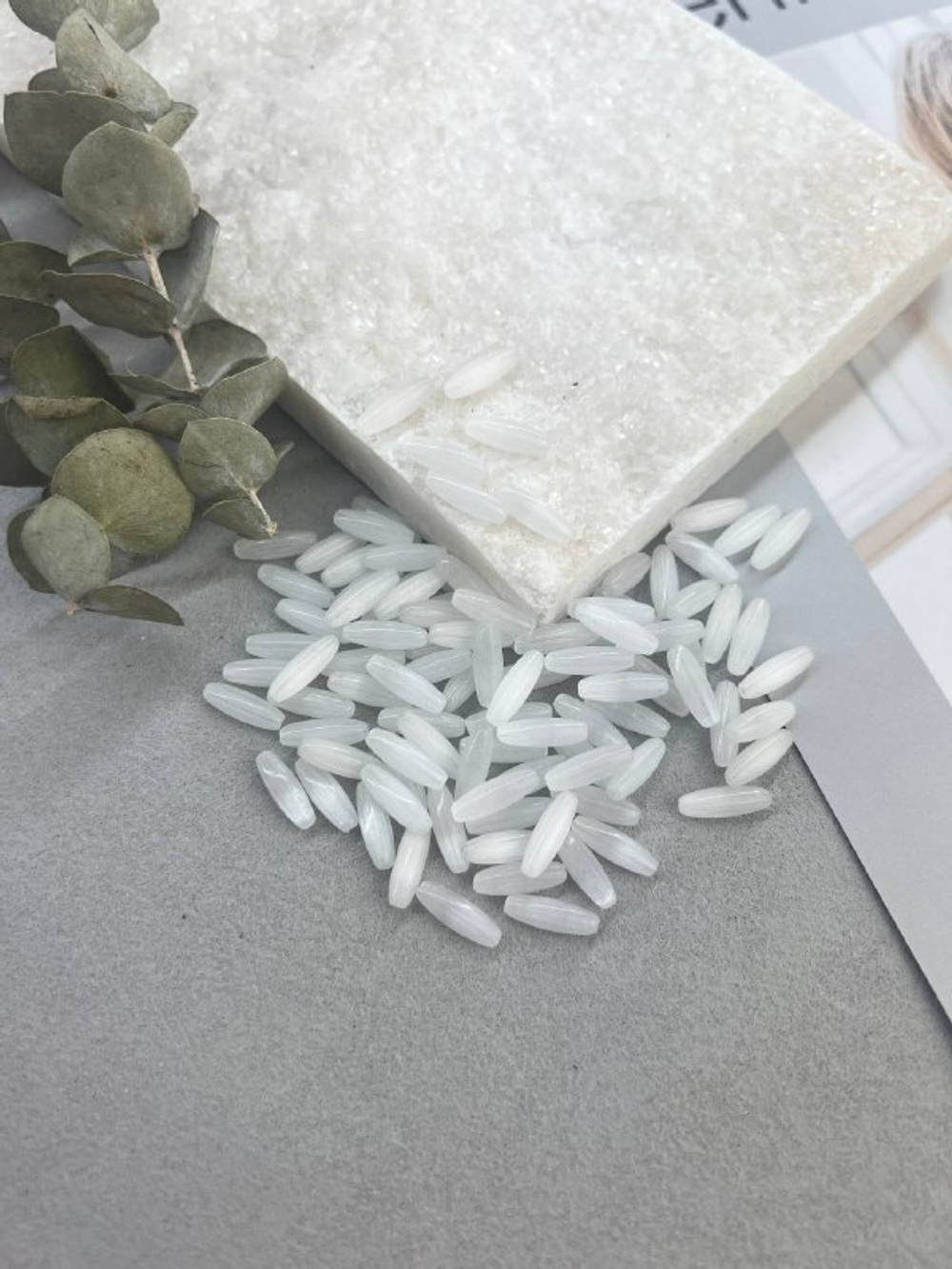 Стеклянные бусины «Кошачий глаз» 12*4 мм, 100 штук, белый