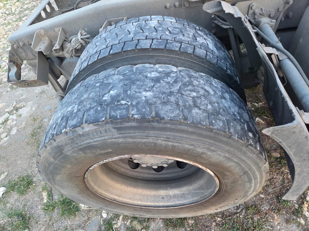 КамАЗ 5490 4x2 Седельный тягач 5490-022-87(S5) (Дизельный, 12,0 л, 401 л.с., МТ)