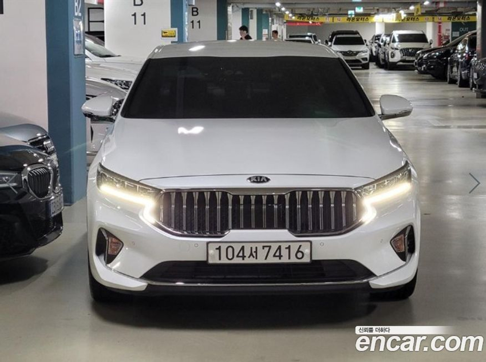 Kia K7 (Cadenza) Premier 2.2 Дизель Prestige (05.2020)
