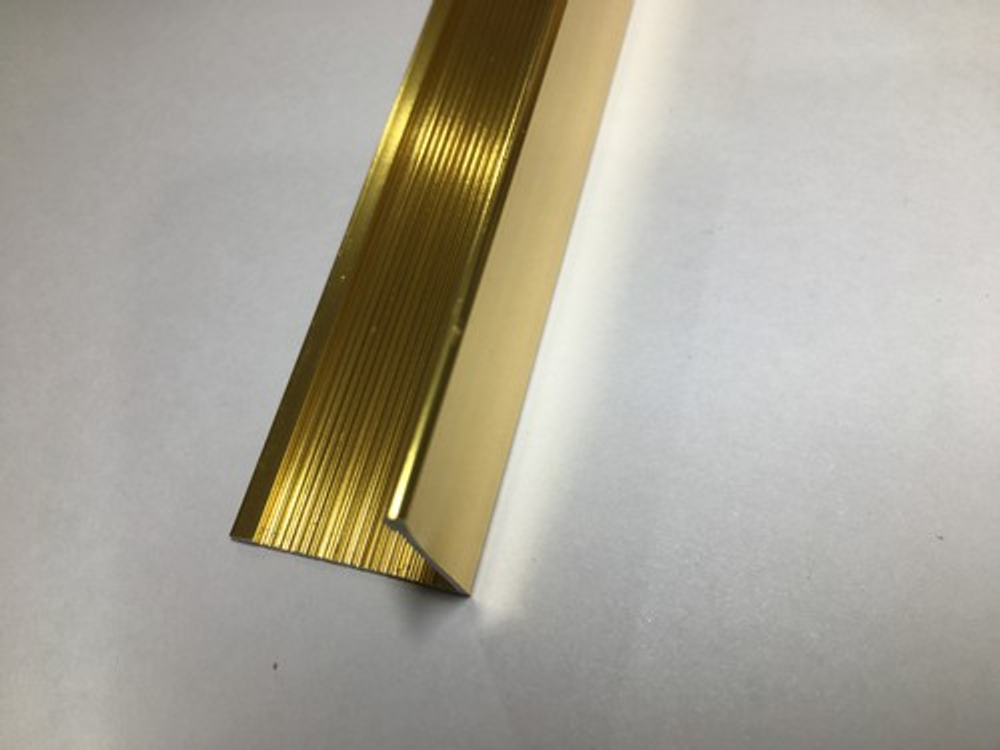 Угол 25*25мм "DO-4" 2,7м Золото глянец анод. алюм.