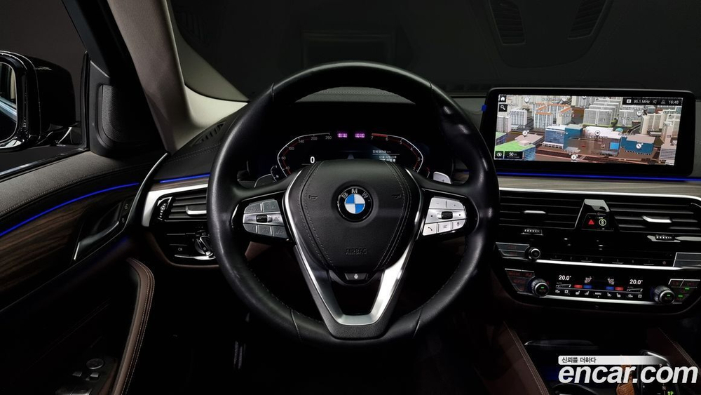 BMW 5 Series (G30) 530i Luxury (12.2021)