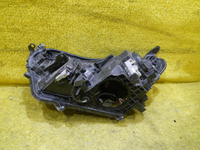 Битая Фара правая Toyota RAV4 4 CA40 (2015-2019) LED