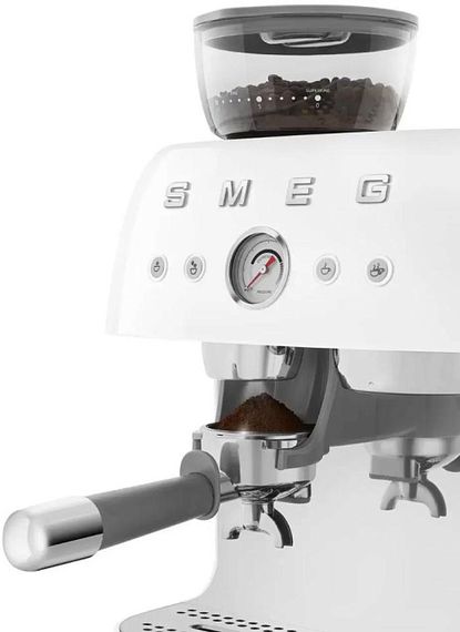 Кофеварка Smeg EGF03WHEU