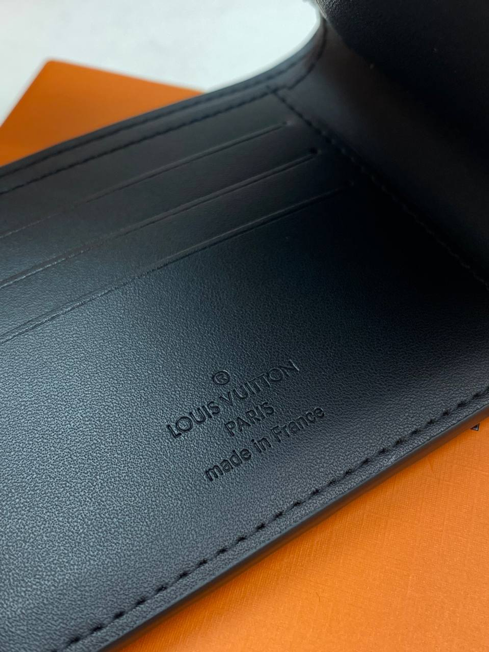 Кошелек Louis Vuitton