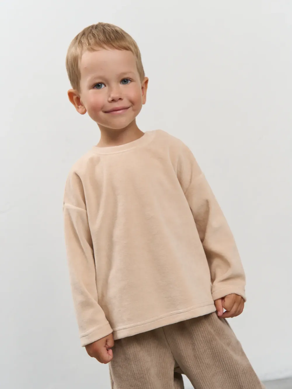 Джемпер из велюра "Крем-брюле" 0+