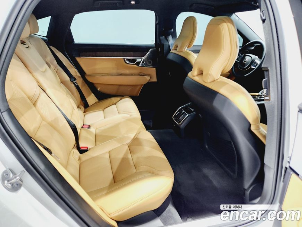 Volvo S90 B5 Ultimate Bright (06.2023)
