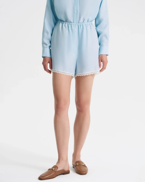 Шорты из купры с кружевной окантовкой