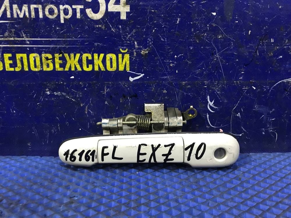 Ручка двери передней левой внешняя TOYOTA RAUM 1997-2003