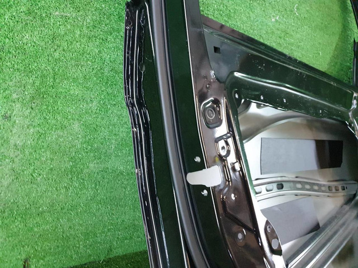 Дверь передняя левая Mercedes GLC C253 (2016-2023)