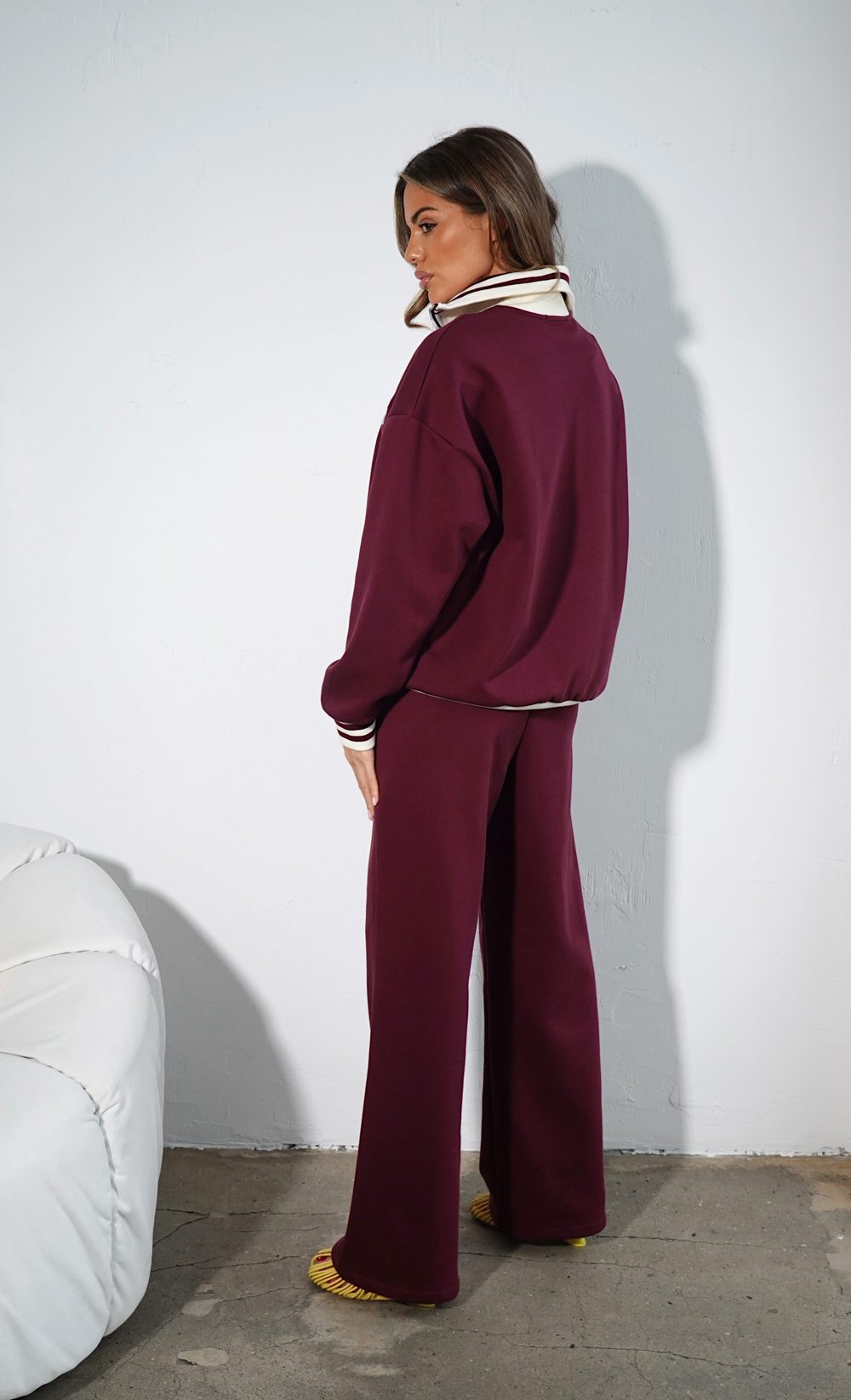 Костюм спортивный из трикотажа с лого