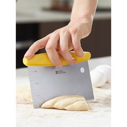 Шпатель-скребок кондитерский Easy Cut