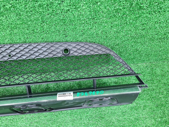 Решетка перед. бампера Mercedes GLC X253 15-19 AMG