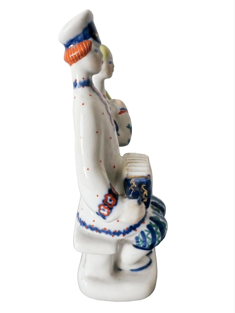 Фарфоровая статуэтка "Посиделки под гармонь" Киевский ЭКХЗ