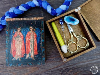 Шкатулка "Ангелы менестрели"