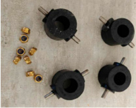 Опоры двигателя 4 шт (запасные части)