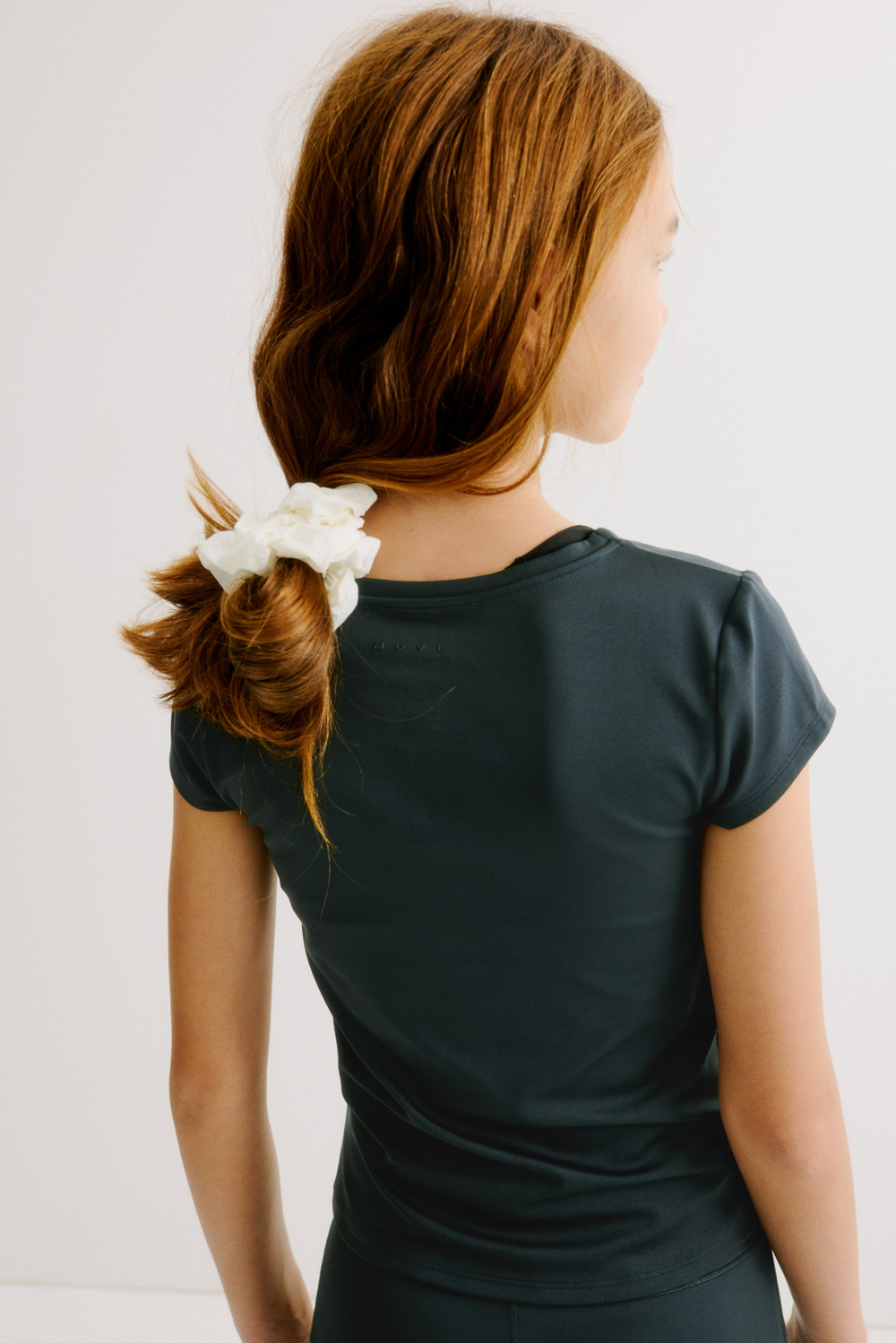 H&M Спортивный топ с квадратным вырезом DryMove™, темно-зеленый