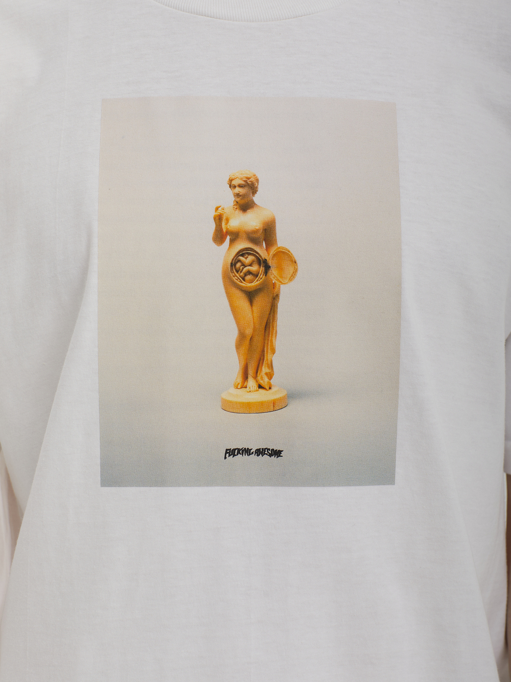 Мужская Футболка 2025 Statue