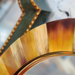 Настенное зеркало Объект мечты Зебрано