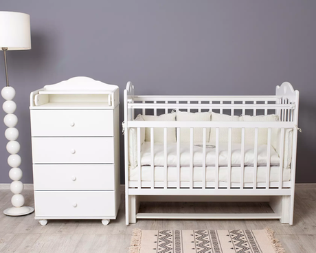 Кроватка для новорождённых Incanto SOFI с универсальным маятником, цвет белый