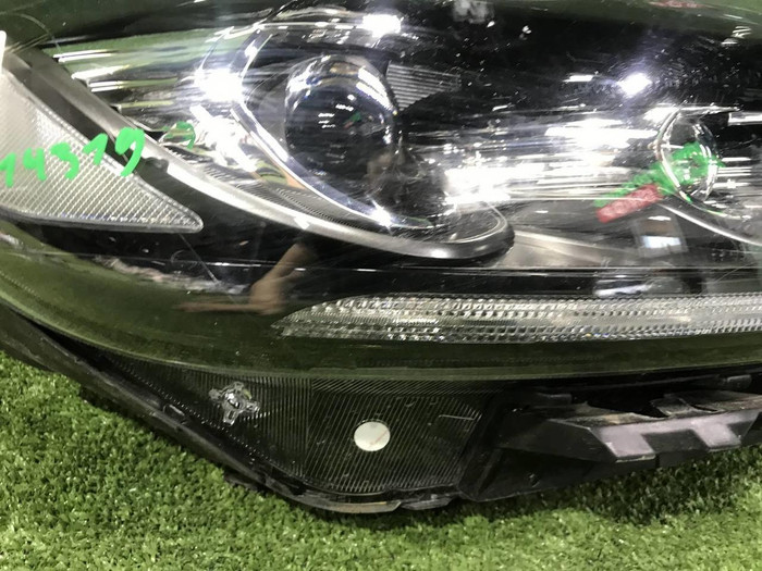 Фара правая Kia Sorento 3 UM Prime (2017-2020) LED