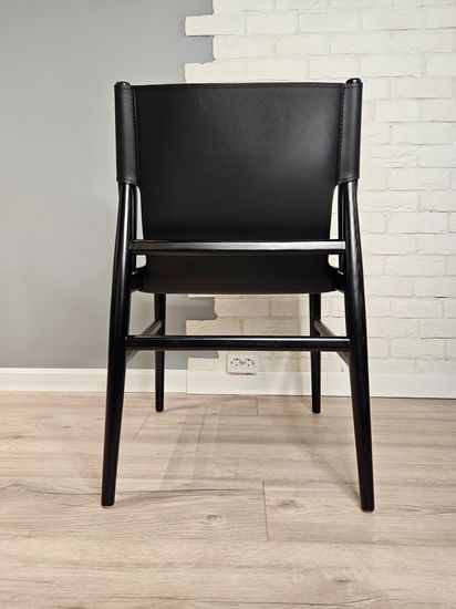 Стул Voyage черное дерево и экокожа