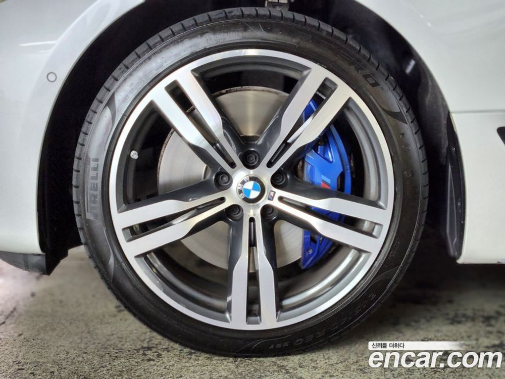BMW 6 Series GT (G32) (01.2023)