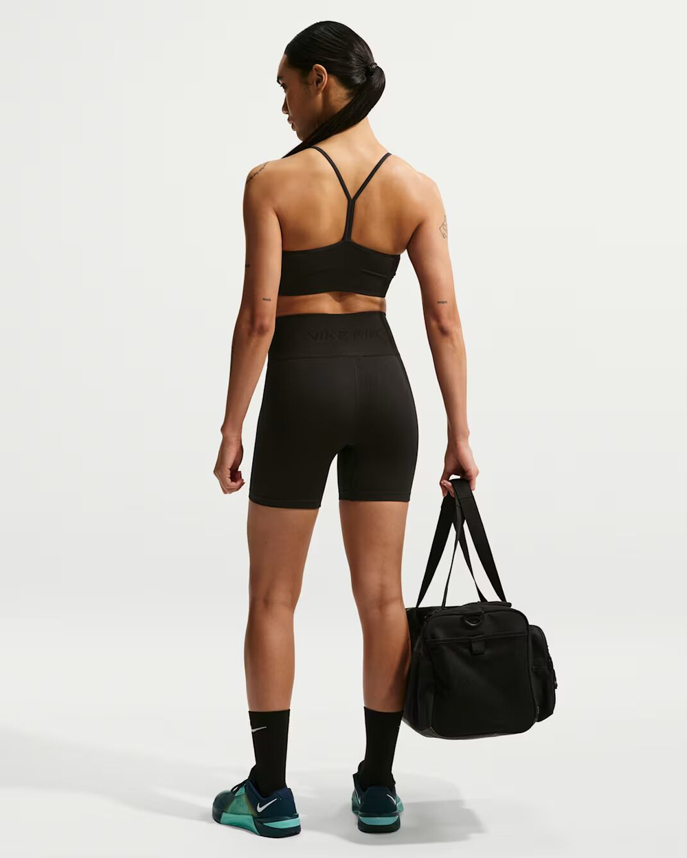 Nike Pro Seamless Женские велосипедные шорты Dri-FIT с высокой талией (13 см) - NIKE
