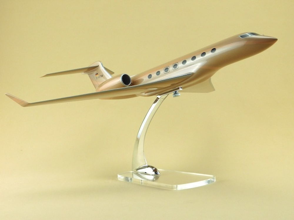 Модель самолета Gulfstream 650 (М1:76)