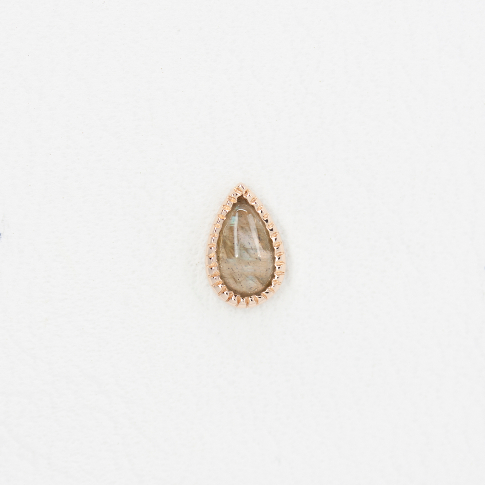 Grisant teardrop tops with natural stone