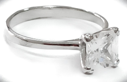 Ювелирное кольцо Эстерелла