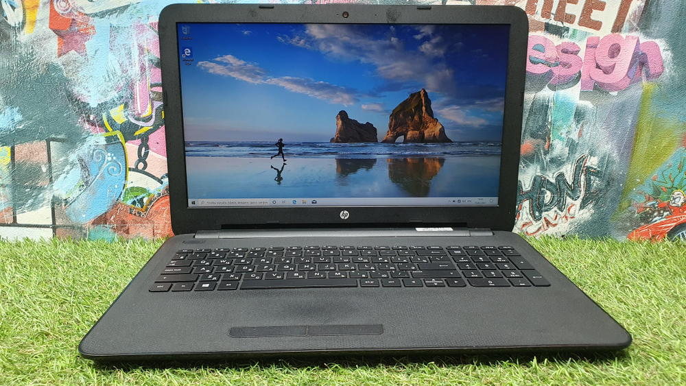 Ноутбук HP 15-af153ur, 15.6"1920x1080, AMD E2 6110 1.5ГГц, 4ГБ, AMD Radeon R2