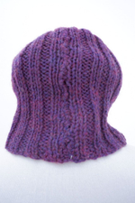 Шапка фиолетовая на 6/7 лет