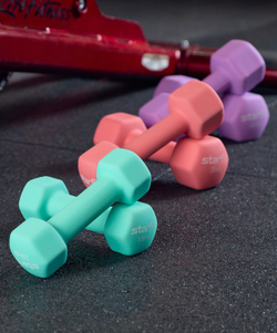 УЦЕНКА Гантель неопреновая STARFIT DB-201 3 кг, коралловый