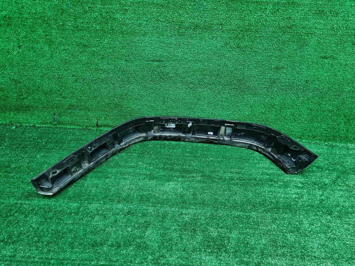 Расширитель передний лев Mercedes G W463 18-нв AMG