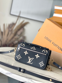 Louis Vuitton Pochette Metis East West