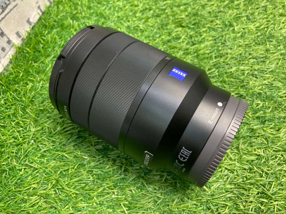 Sony 24-70mm 4 ZA OSS