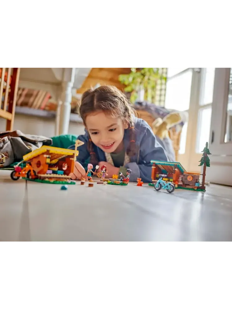 Конструктор Friends 42624 Уютные домики в летнем лагере